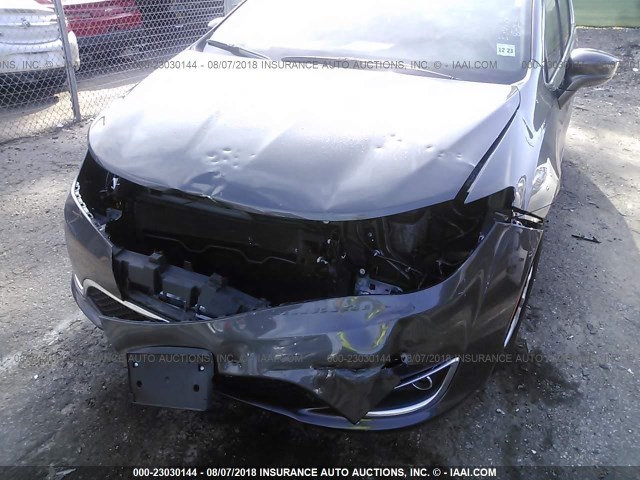 2C4RC1EG2JR144439 - 2018 CHRYSLER PACIFICA TOURING L PLUS GRAY photo 6