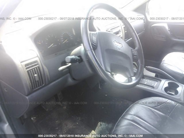 1J8GW48S84C179556 - 2004 JEEP GRAND CHEROKEE LAREDO/COLUMBIA/FREEDOM 银色 照片 5