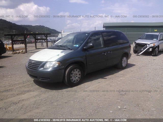 1C4GP45R25B415809 - 2005 CHRYSLER TOWN & COUNTRY  TEAL photo 2