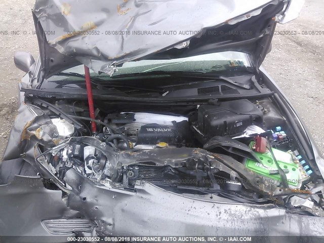 4T1BE30KX5U589633 - 2005 TOYOTA CAMRY LE/XLE/SE GRAY photo 10