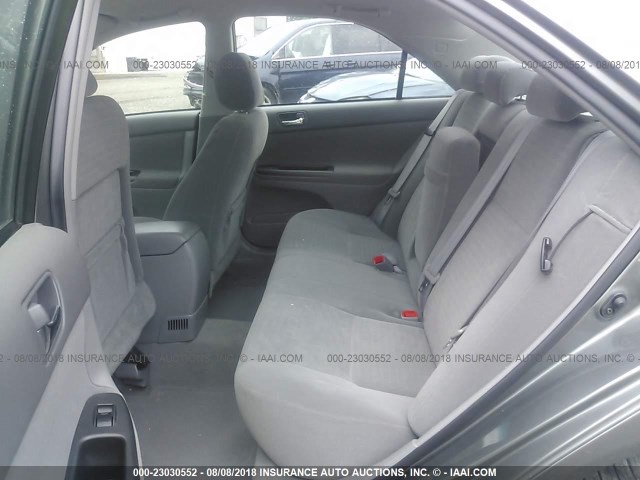4T1BE30KX5U589633 - 2005 TOYOTA CAMRY LE/XLE/SE GRAY photo 8