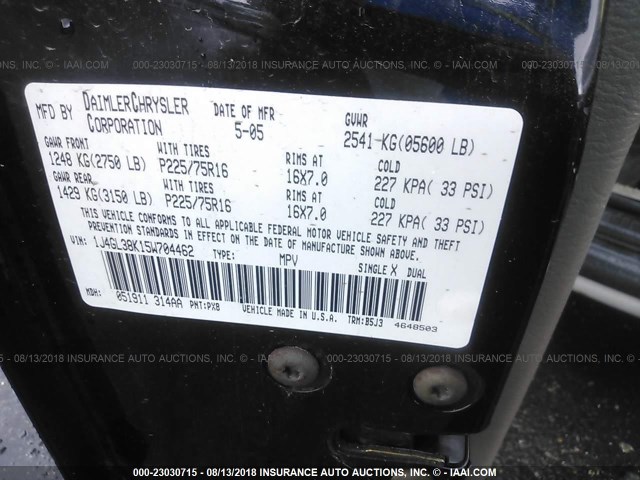 1J4GL38K15W704462 - 2005 JEEP LIBERTY RENEGADE BLACK photo 9