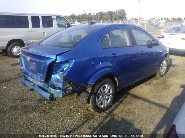 1G1JB5SG3H4135914 - 2017 CHEVROLET SONIC LS 蓝色 照片 4