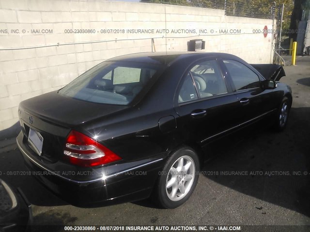 WDBRF61J94E016740 - 2004 MERCEDES-BENZ C 240 BLACK photo 4