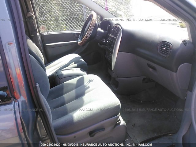 2A4GP54L26R713857 - 2006 CHRYSLER TOWN & COUNTRY TOURING GRAY photo 5
