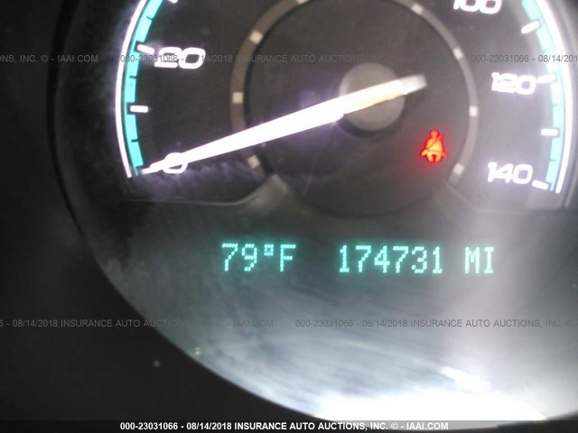 1G1ZC5E00A4106231 - 2010 CHEVROLET MALIBU 1LT შავი ფოტო 7