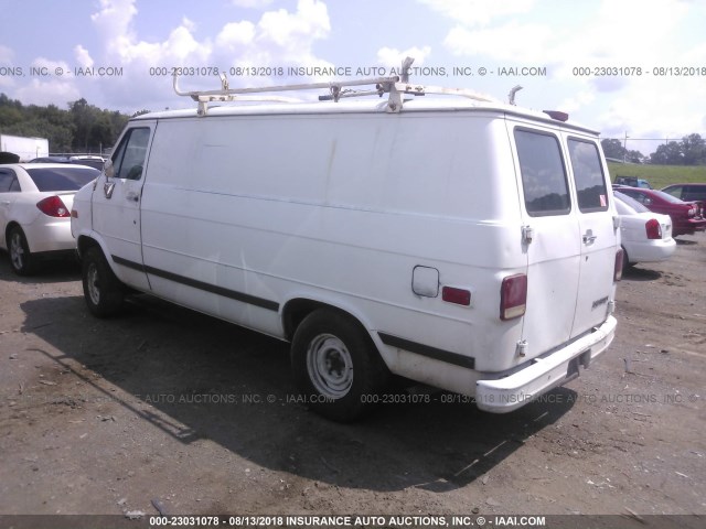 1GCEG25K8RF148348 - 1994 CHEVROLET G20 WHITE photo 3