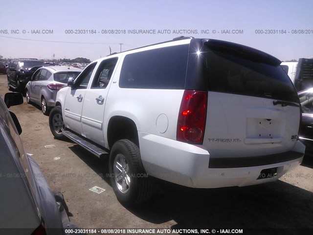 1GKS2KE74DR145763 - 2013 GMC YUKON XL K1500 SLT WHITE photo 3