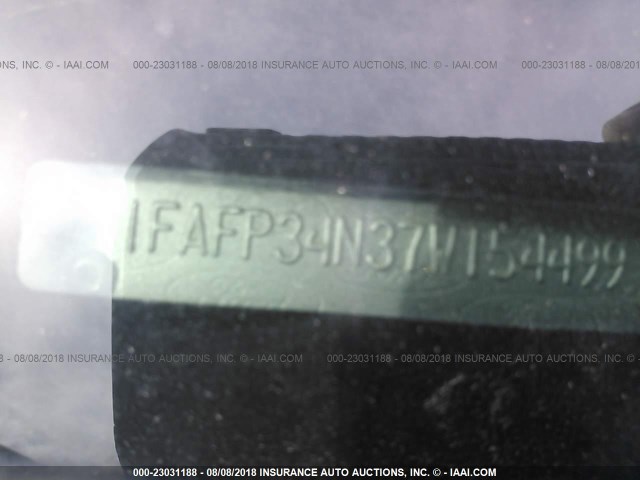 1FAFP34N37W154499 - 2007 FORD FOCUS ZX4/S/SE/SES 银色 照片 9