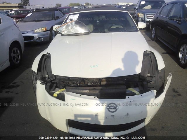 JN1AZ36AX5M757874 - 2005 NISSAN 350Z ROADSTER WHITE photo 6