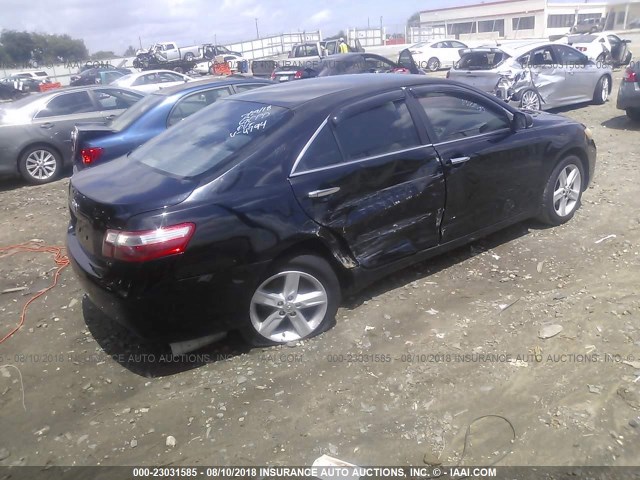 4T1BE46KX8U214794 - 2008 TOYOTA CAMRY CE/LE/XLE/SE BLACK photo 4