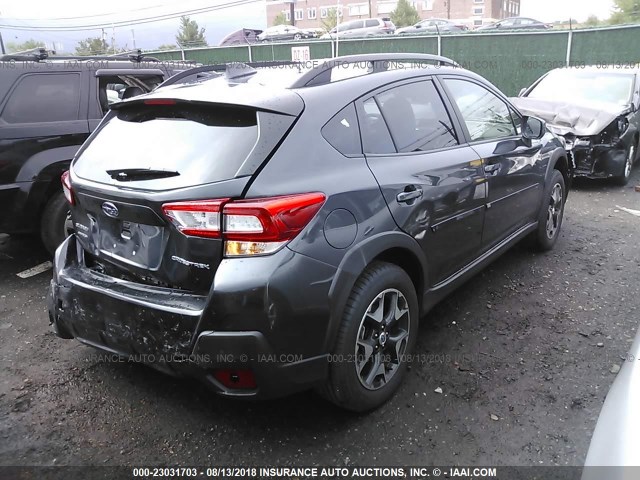 JF2GTABC5JH328666 - 2018 SUBARU CROSSTREK PREMIUM Մոխրագույն լուսանկար 4