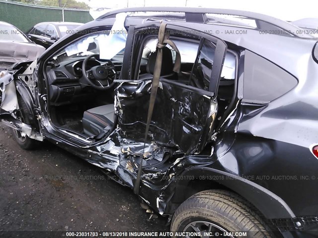 JF2GTABC5JH328666 - 2018 SUBARU CROSSTREK PREMIUM Մոխրագույն լուսանկար 6