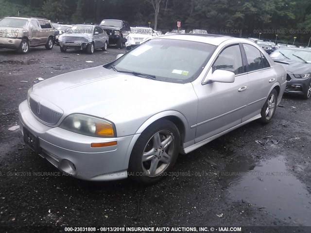 1LNHM87A22Y692444 - 2002 LINCOLN LS 银色 照片 2