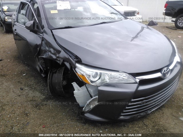 4T4BF1FK4FR476468 - 2015 TOYOTA CAMRY LE/XLE/SE/XSE GRAY photo 6