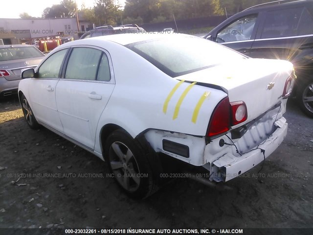 1G1ZC5EU3BF117832 - 2011 CHEVROLET MALIBU 1LT WHITE photo 3