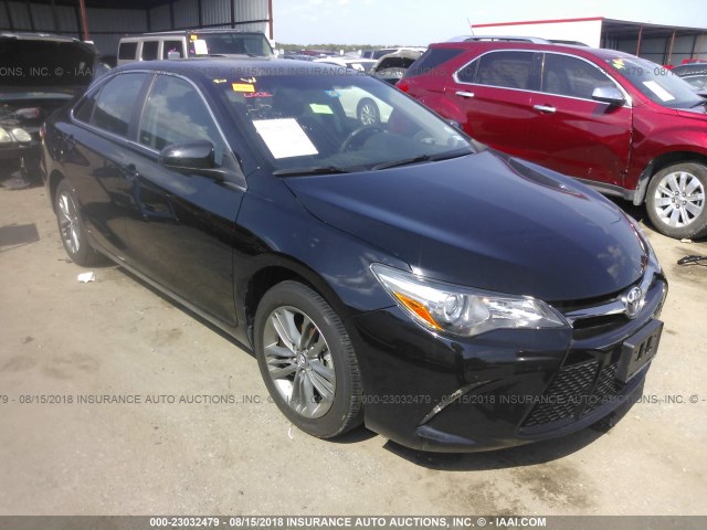4T1BF1FK5GU266781 - 2016 TOYOTA CAMRY LE/XLE/SE/XSE BLACK photo 1
