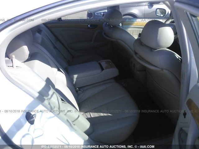 JNKBF01A32M005329 - 2002 INFINITI Q45 WHITE photo 8