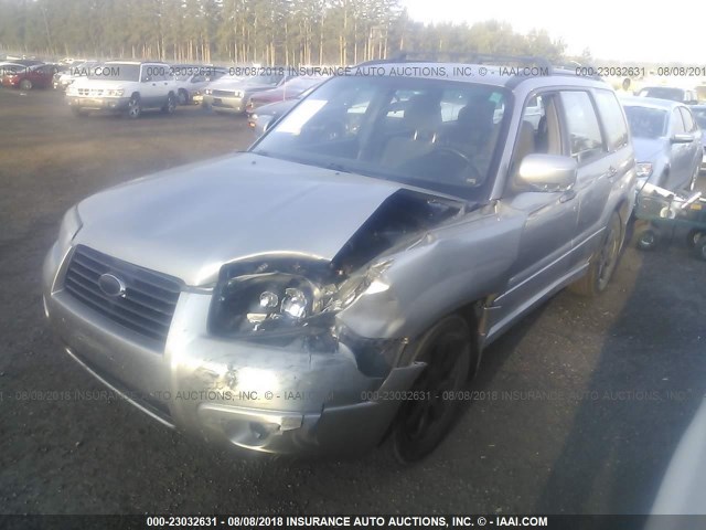 JF1SG65666H704885 - 2006 SUBARU FORESTER 2.5X PREMIUM SILVER photo 2