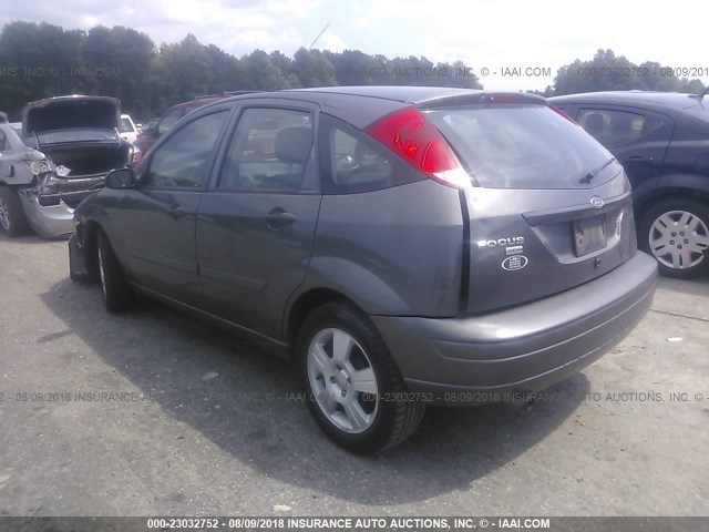 1FAFP37N47W227648 - 2007 FORD FOCUS ZX5/S/SE/SES GRAY photo 3
