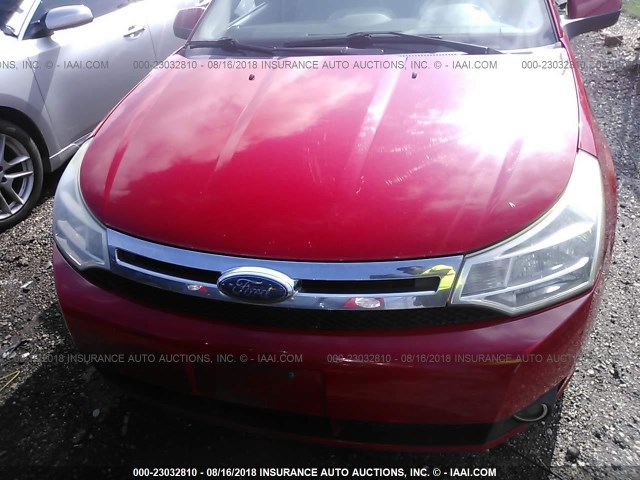 1FAHP35N98W128532 - 2008 FORD FOCUS SE/SEL/SES RED photo 6