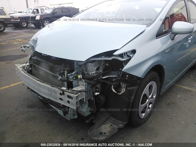 JTDKN3DU2D5699911 - 2013 TOYOTA PRIUS GREEN photo 6