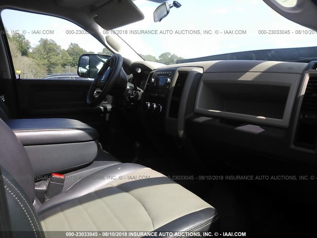 3C6TD5CT8CG289270 - 2012 DODGE RAM 2500 ST ნაცრისფერი ფოტო 5