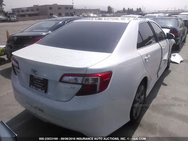 4T1BF1FK0CU630518 - 2012 TOYOTA CAMRY SE/LE/XLE WHITE photo 4