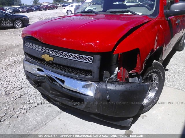 1GCEC14019Z146364 - 2009 CHEVROLET SILVERADO C1500 RED photo 6