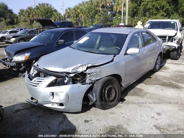 4T1BE46K38U212577 - 2008 TOYOTA CAMRY CE/LE/XLE/SE SILVER photo 2