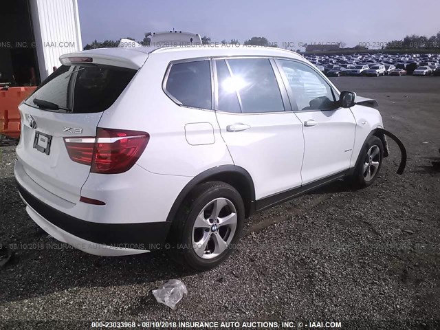 5UXWX5C52CL724509 - 2012 BMW X3 XDRIVE28I WHITE photo 4