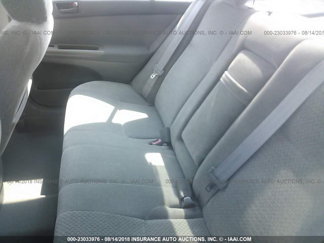 4T1BF32K42U529479 - 2002 TOYOTA CAMRY LE/XLE/SE 银色 照片 8