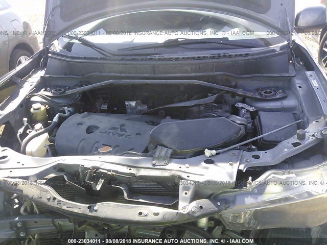 JA4AS2AW6AZ010553 - 2010 MITSUBISHI OUTLANDER ES ნაცრისფერი ფოტო 10