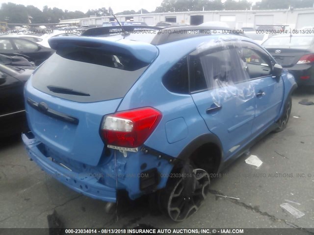 JF2GPABC9GH204154 - 2016 SUBARU CROSSTREK PREMIUM BLUE photo 4