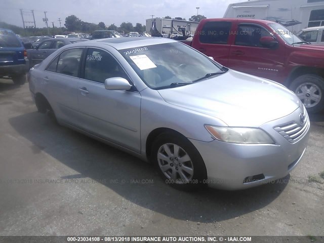 JTNBE46K073032512 - 2007 TOYOTA CAMRY NEW GENERAT CE/LE/XLE/SE SILVER photo 1