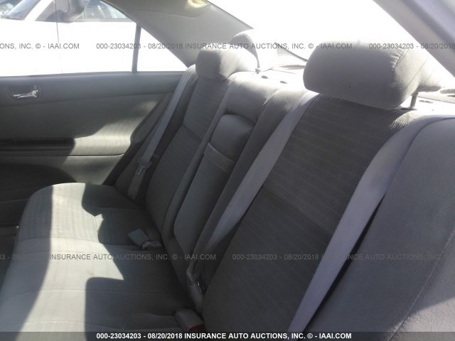 4T1BE32K55U570503 - 2005 TOYOTA CAMRY LE/XLE/SE 银色 照片 8