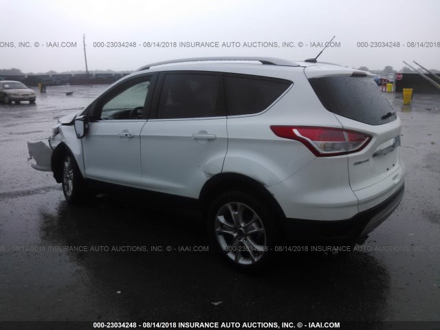 1FMCU0J90GUC25483 - 2016 FORD ESCAPE TITANIUM WHITE photo 3