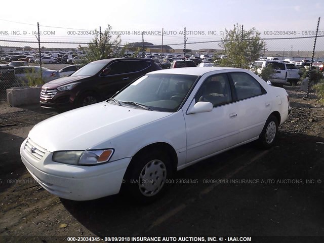 4T1BG22K8VU089603 - 1997 TOYOTA CAMRY CE/LE/XLE 白色 照片 2