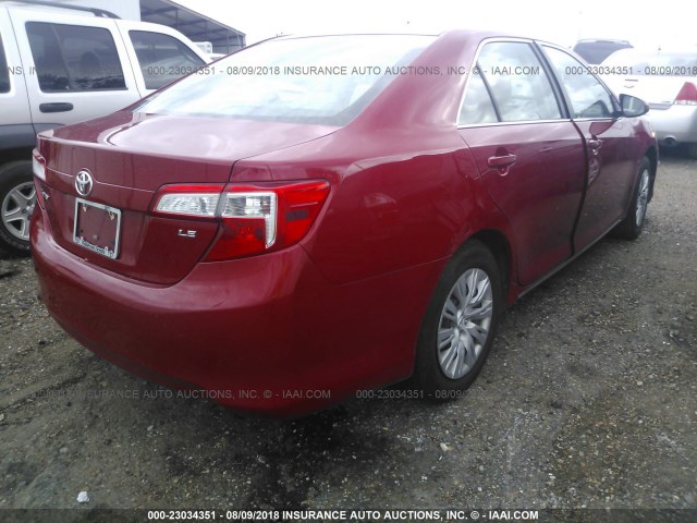4T1BF1FK6EU832752 - 2014 TOYOTA CAMRY L/SE/LE/XLE RED photo 4
