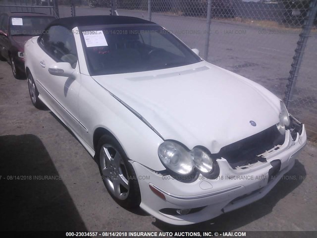 WDBTK72F87T085758 - 2007 MERCEDES-BENZ CLK 550 WHITE photo 1