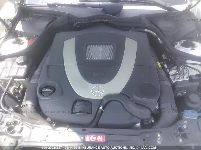 WDBTK72F87T085758 - 2007 MERCEDES-BENZ CLK 550 WHITE photo 10