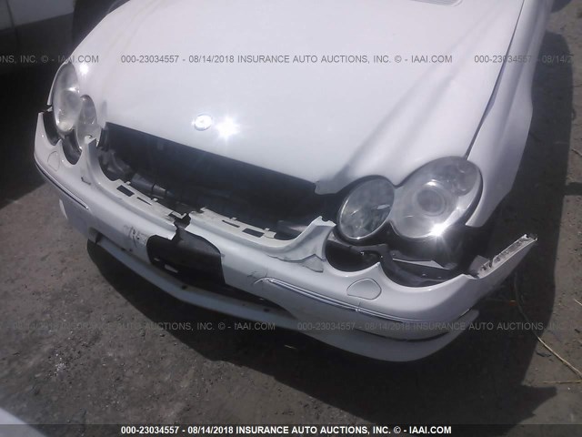 WDBTK72F87T085758 - 2007 MERCEDES-BENZ CLK 550 WHITE photo 6