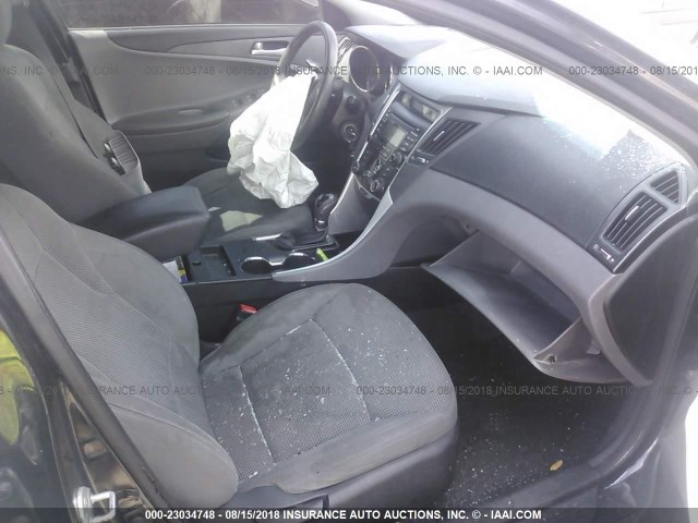 5NPEB4ACXDH569429 - 2013 HYUNDAI SONATA GLS BLACK photo 5