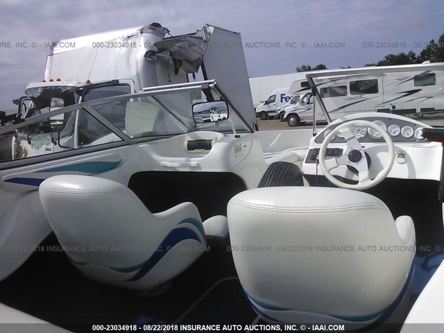 XLDAAA06H899 - 1999 WELLCRAFT SS175 BOAT, 17 FOOT  蓝色 照片 5