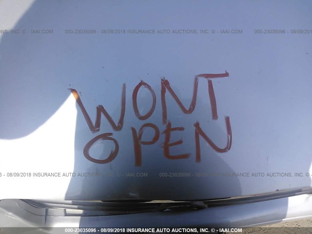 4T1BG28K61U068606 - 2001 TOYOTA CAMRY CE/LE/XLE 银色 照片 10