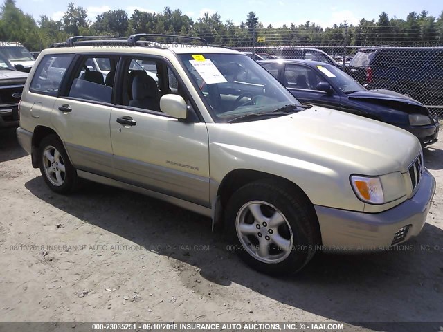JF1SF65561H755886 - 2001 SUBARU FORESTER S GREEN photo 1