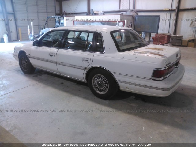 1LNCM9842MY705933 - 1991 LINCOLN CONTINENTAL SIGNATURE WHITE photo 3