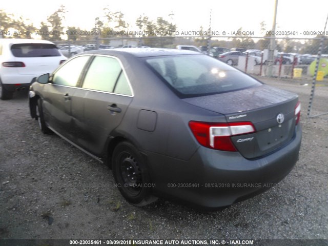 4T1BF1FK7DU272514 - 2013 TOYOTA CAMRY L/SE/LE/XLE 灰色 照片 3
