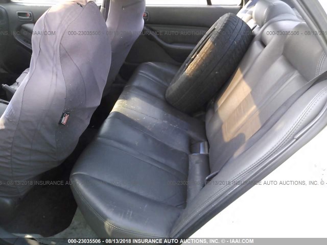 JT2BG12K8T0373714 - 1996 TOYOTA CAMRY DX/LE/XLE თეთრი ფოტო 8