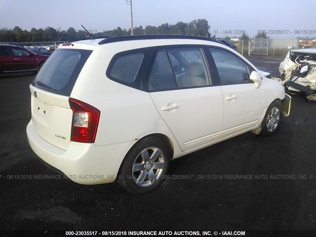 KNAFG526X87183220 - 2008 KIA RONDO LX/EX WHITE photo 4